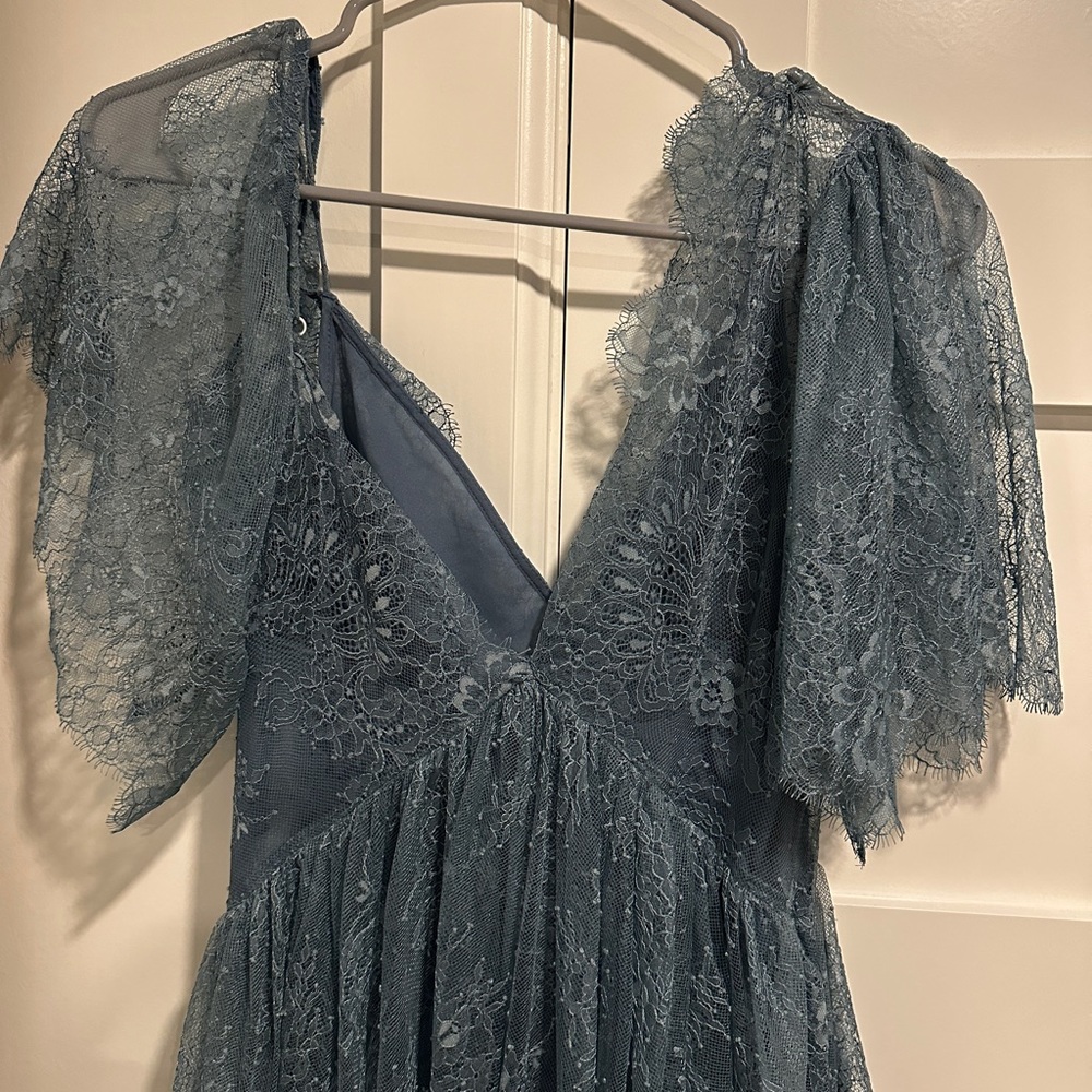 Wear once time - Picture 2 of 3